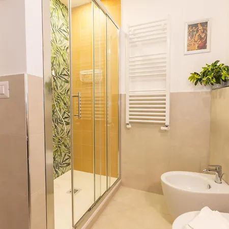 Porta Pia Zeno 53 * روما