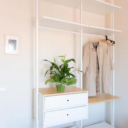 Porta Pia Zeno 53 * روما